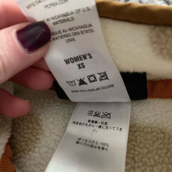 Patagonia synchilla t strap white and cream polka dot xs - Picture 7 of 7